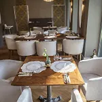 Alhambra Aparthotel Lądek-Zdrój