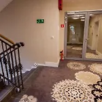 Alhambra Aparthotel 4*
