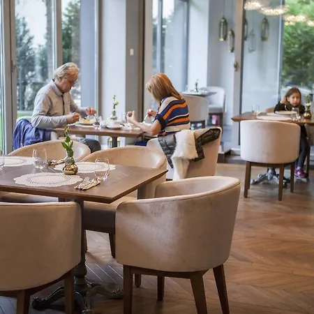 Alhambra Apartmanhotel