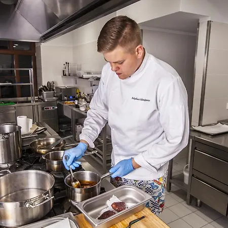 Apartmanhotel Alhambra Lądek-Zdrój