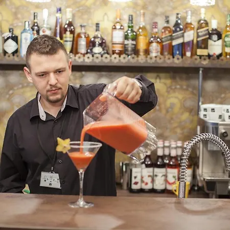 Alhambra Lądek-Zdrój