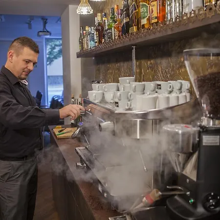 Apartmanhotel Alhambra Lądek-Zdrój