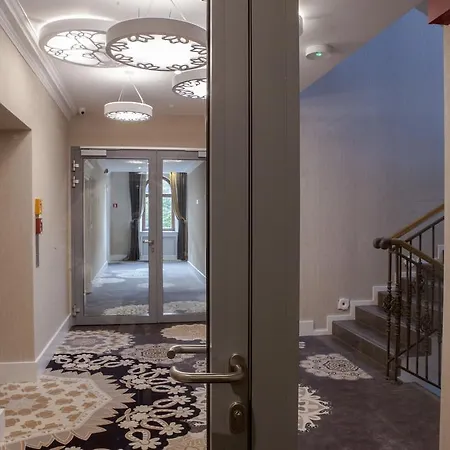 Alhambra Aparthotel