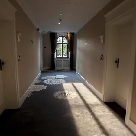 Aparthotel Alhambra