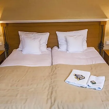Alhambra Aparthotel